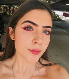 Summer Makeup Trends, Beauty Make-up, Makeup Eye Looks, Eye Makeup Art, Pink Makeup, Makeup Eyeliner, Summer Makeup, Glam Makeup, Pretty Makeup