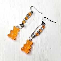 Kawaii Punk Rock Safety Pin Orange Gummy Bear Earrings Handmade By Me Glass Crystal Beads Stainless Steel Earring Hooks 2.5" Drop New Mushroom Bead Earrings, Syringe Earrings, Safety Pin Jewelry Patterns, Rave Bae, Creepy Crafts, Kawaii Punk, Weird Earrings, Gummy Bear Earrings, Safety Pin Jewelry