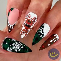 Disney Christmas Nails, Nail Christmas, Mickey Nails, Festive Nail Designs, Sweater Nails, Snowflake Nails