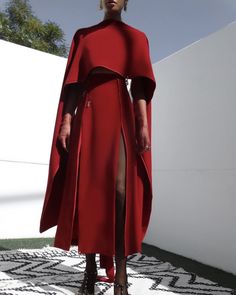 Velour Outfit Ideas, Acotar Fashion Aesthetic, Regal Aesthetic Fashion, Colorful Elegant Outfits, Russian Fashion Modern, Shawl Over Dress, Clothes Design Ideas, Moody Outfit, Menswear For Women