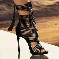 The higher the better Hak Tinggi, Fab Shoes, Sandals High Heels, Hot Heels, Walk This Way, Herve Leger, Olivia Palermo, Fabulous Shoes