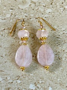 Rose Quartz earrings featuring a 25MM carved rose quartz teardrop stone accented with a 10MM faceted rose quartz  rondelle bead and gold plated bead caps.  Earwires are gold filled.  Earrings measure 1 1/2 inches.  Handmade Crystal Earrings Diy, Ad Jewellery, Crystal Diy, Ribbon Sewing, Gold Bead Earrings, Rose Gold Beads, Rose Quartz Earrings, Earrings Heart, Pinterest Ideas