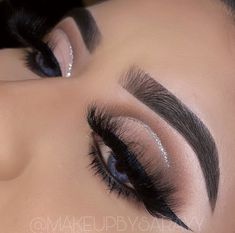 Sombra Cafe, Evening Eye Makeup, Eye Makeup Images, Wedding Eye Makeup, Prom Eye Makeup, Smink Inspiration, Pinterest Makeup, Makijaż Smokey Eye