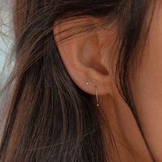 Minimal Ear Piercings, Nose Piercing Ideas, 2nd Ear Piercing, 2 Ear Piercings, Double Lobe Piercing, Second Ear Piercing, Ear Piercing Studs, Double Ear Piercings