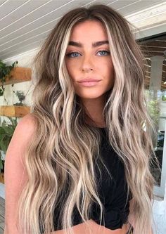 Hair Company, Bronde Hair, Honey Blonde Hair, Frontal Hairstyles, Balayage Hair Blonde, Blonde Hair Looks, Brown Blonde Hair