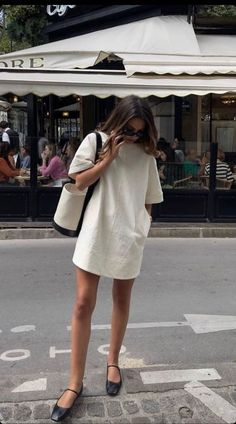 Summer City Outfits, Work Fits, Desert Fashion, Outfit Inspired, Flats Outfit, 2024 Style, City Outfits, Summer Inspo