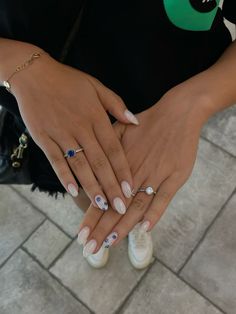 Milky And Blue Nails, Milky White Nails With Blue Design, Nails With Blue Details, Blue Milky Nails, Milky White And Blue Nails, Milky Nails With Design, Blue Nails Summer, Nails With Blue, Milky White Nails