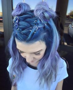 IG: glamiris More Blue And Purple Hair, Fest Outfits, Pastel Hair, Dye My Hair, Cool Hair Color, Hair Dos, Purple Hair, Gorgeous Hair, Damaged Hair