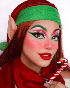 Diy Elf Makeup, Elf Make Up Christmas, Easy Elf Makeup Christmas, Grinch Makeup Looks Easy, Xmas Elf Makeup, Christmas Make Up Looks Holiday Makeup, Christmas Elf Makeup Simple, Christmas Elf Cosplay, Elf Make Up Ideas