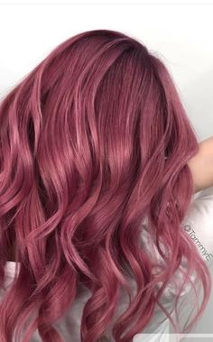 Strawberry Pink Balayage, Pink Toned Hair, Cranberry Hair Color, Reddish Pink Hair, Rosegold Haircolor, Pink Hair Balayage, Pinkish Purple Hair, Dusty Rose Hair, Dark Pink Hair