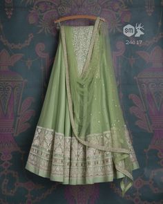 Pista Green Lehenga, Green Dupatta, Simple Lehenga, Pista Green, Lehnga Dress, Bridal Attire, Green Lehenga