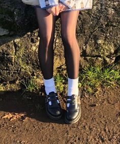 8065 Mary Jane Outfit, 8065 Dr Martens Outfit, Socks Aesthetic Outfit, Doc Marten Mary Janes, Warmer Outfits, Leg Warmer Outfits