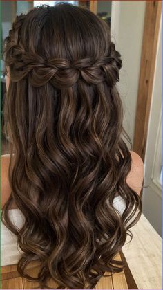 Discover unique and easy braid hair style ideas that suit every hair length and occasion, from casual to formal looks. Easy Prom Hairstyles, Medium Length Curly Hair, Simple Prom Hair, Prom Hairstyles, Cider Vinegar, Apple Cider Vinegar, Prom Hair, Medium Length Hair Styles, Medium Length