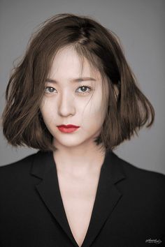 Krystal Jung Fashion, Korean Hairstyle, Girls Generation, Bob Hairstyles, Hair Trends, New Hair, Short Hair Cuts