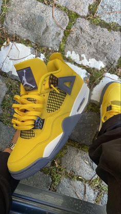 Shoes World, Fall Fits, Swag Shoes, Nike Huarache, Shoe Game, Sneaker Head, Air Jordan Sneaker, Nike Shoes, Buy Now