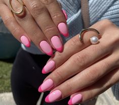 Neutral Nails White, Nail Inspo Neutral, Slay Nails, Nail Designs Black, Jewels Nails, Nails October, Barbie Pink Nails, Tip Nail Designs, Neutral Nail Designs