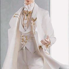 Prince Clothes, Angel Outfit, Gaun Fashion, Old Fashion Dresses, Royal Outfits, 가을 패션, Fancy Outfits, Fantasy Clothing, Fantasy Fashion