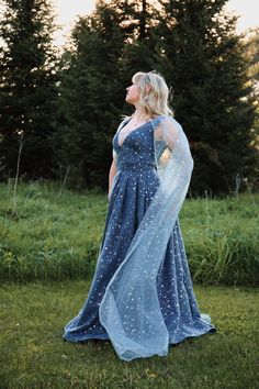 Made to order 6 weeks to make Feyre's Starfall Gown from ACOTAR series Model wearing size S/M, or size 8.  I will need your size and measurements Starfall Gown, Starfall Dress, Crochet Lacy Scarf, Star Costume, Womens Costumes, Trendy Outfits For Teens, Fancy Dresses, Costumes For Women, Outfits For Teens