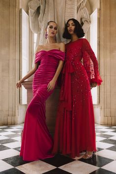 moniquelhuillier Resort 2023, Red Gowns, Chiffon Gown