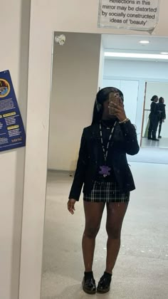 Sixth Form Jumpers, Black Sixth Form Outfit, Cute College Outfits Black Women, Outfit Ideas For Sixth Form, Pink Sixth Form Outfits, Blazer Outfits Sixth Form, Sixth Form Outfits Skirt, Sixform Outfits Uk, Outfits For Sixth Form