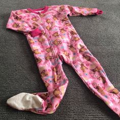 Brand New Washed Once Footed Onesie Pajamas Zip Up Pink Long Sleeve Onesie For Sleep, Playful Pink Onesie For Sleep, Playful Pink Onesie For Pajama Party, Pink Cotton Onesie For Pajama Party, Cute Onesie For Pajama Party, Long Sleeve Onesie For Sleepover, 2000s Kids Clothes, 2000s Baby, Onesie Pajamas