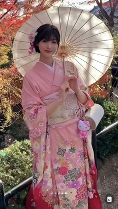 Kimono Female, Yukata Women, Chinese Kimono, Modern Kimono, Traditional Japanese Kimono, Pink Kimono