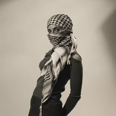 Kuffieh Aesthetic, Keffiyeh Woman, Keffiyeh Outfit, Illustrator Practice, Red Triangle, Shoot Poses, Head Coverings, Sketch Ideas, Art Diary