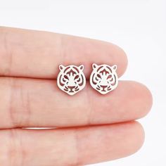 Stainless Steel Stud Tiger Earrings. For Pierced Ears. In New Condition. Nwt Boutique Item 2 Available (Drawer #3) Garnet Teardrop Earrings, Vintage Christmas Earrings, Tiger World, Tiger Earrings, Earrings For Kids, Fox Earrings, Anthropologie Earrings, Football Earrings, Jeweled Earrings