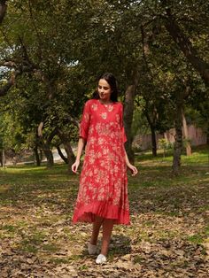 Bliss - Red Embroidered Cotton Silk Floral Dress By Priti Prashant now available at Trendroots Kurta Dress, Red Embroidery, Silk Floral Dress, Thread Embroidery, Embroidery Fabric, Indian Designer Wear, Dress Top, Best Deal, Designer Wear