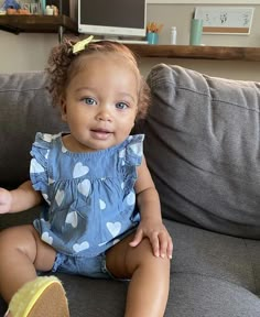 Cute Mixed Babies With Blue Eyes, Mixed Babies With Blue Eyes, Newborn Black Babies, Biracial Babies, Mix Baby Girl, Blue Eyed Baby, Cute Mixed Babies