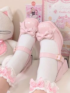 This price is for a pair of mary janes only.   	 		 			Size 			34 			35 			36 			37 			38 			39 			40 		 		 			Foot Length 			22 			22.5 			23 			23.5 			24 			24.5 			25 Cute Core Shoes, Cutecore Shoes, Pink Shoes Aesthetic, Kawaii Heels, Kawaii Platform Shoes, Cute Pink Heels, Cute Pink Shoes, Platform Shoes Pink, Kawaii Ideas