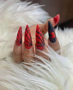 Spider Man Almond Nails, Cute Spiderman Nails, Nails Ideas Spiderman, Spider Man Nail Art, Spider Man Acrylic Nails Coffin, Cute Nails Acrylic Spiderman, Red Spider Web Nails, Acrylic Nail Spiderman, Spiderman Inspired Nails