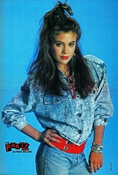 1980s Jean Jacket Outfit, 80s Denim Fashion, 80s Fashion Women Party, Denim 80s Outfit, 80s Denim Jacket Outfit, 80s Jean Jacket Outfit, 80s Look Outfits Party, 80s Jeans Outfit, 80s Rock Fashion Women 1980s Style