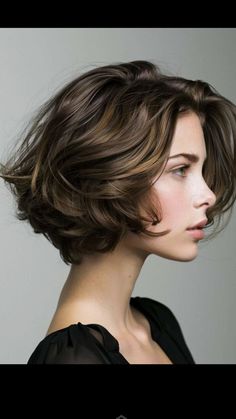 Concave Bob, Short Choppy Haircuts, Blonde Bob Hairstyles, Chin Length Hair, Short Wavy Hair, Haircuts For Long Hair, Short Hair Haircuts, Bob Haircut