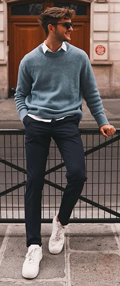 London Mens Outfits, Mens Casual Professional Outfit, College Man Outfit, Men’s Professional Outfits, Men’s Parisian Fashion, Men’s Fancy Casual Outfits, Men’s Outfits Workwear, Casual Office Men Outfit, Office Style Men Work Outfits