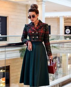 Long Sleeve Dress Outfit, Woman Suit Fashion, Classy Dress Outfits, Classy Work Outfits, فستان سهرة, Mode Inspiration, Classy Dress, Elegant Outfit