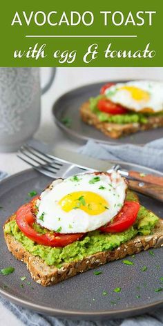 avocado toast with egg and tomato