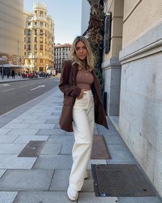 Lucía Avendaño 🌹 on Instagram: “me teñiste la vida, quédate más rato.” Duster Coat, Black Jeans, Black