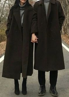 Couple Winter Outfits, Black Coat Outfit, Black Overcoat, Couple Fits, Oufits Casual, Outfit Korean, Long Coats, Trench Coat Black, Winter Fits