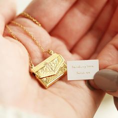 Envelope Necklace, Small Envelope, Second Wedding Anniversary, Sweet Necklace, Can Can, Gold Engraving, Pretty Jewelry, Leather Gifts, Jewelry Maker