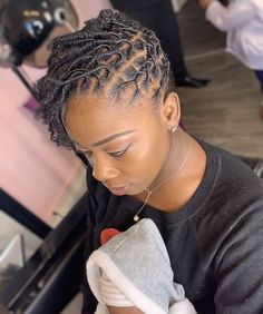 Hairstyles For Short Locs, Short Dreadlocks Hairstyles, Short Dread Styles, Short Dreadlocks, Short Loc Styles, Dreads Styles For Women, Short Dreadlocks Styles, Locs Journey, Dreadlocks Styles