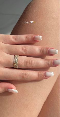 Nail Story Instagram, New Nails Instagram Story, Nails Insta Story, Nails Instagram Story, Pretty Makeup Looks, Aesthetic Roses, Basic Nails, Work Nails, Blush Nails