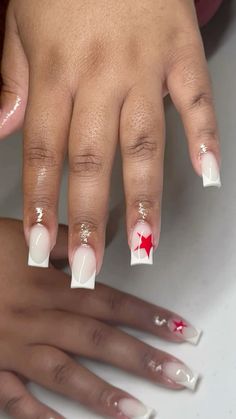 Black Cute Short Nails, Short Easy Acrylic Nails, Shorts Nails Idea, White Short Nails With Designs, Name On Nails, Cheap Nail Ideas, Creative French Tip Nails, Ways Tattoos, Nail Ideas Back To School