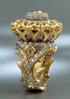 Royal ring Royal Ring, Magic Rings, Kingdom Of Denmark, Royal Rings, Powerful Magic, Mens Gold Jewelry, Fairy Queen, Fancy Rings