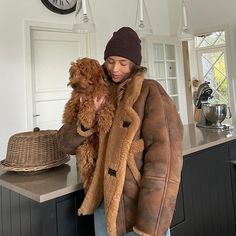 Anna Astrup, Shearling Jacket Outfit, Ootd Winter, Winter Outfit Inspiration, Layer Style, Shearling Jacket, Aesthetic Outfits, Post On Instagram, Fashion Makeup