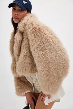 Paris Cropped Faux Fur Jacket | Free People Faux Fur Coat Street Style, Fur Coat Street Style, Look Paris, Cropped Fur Jacket, Faux Fur Accessories, Exaggerated Collar, Faux Fur Cropped Jacket, Denim Jacket Fashion, Fluffy Jacket