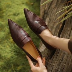 Elegant, Natural, Comfortable. Color: Coffee/BlackMaterial: SheepskinInsole: SheepskinSole: Natual RubberHeels: 2.5 cm/0.98"Weight: 0.19kg Each Shoes (measured size 8) Origin: Made in China For Pointed Toe Shoes, We Suggest Choose Half Size Larger Than Your Usual Size. Production Time: About 5-7 days (Any exceptional case will email you, Please pay attention to your email left) Shipping Time: Free Shipping To most locations, delivery time is approximately 5-15 days; We have paid FedEx Option, to Brown Low Heel Pointed Toe Flats For Office, Brown Pointed Toe Flats With Low Heel For Office, Brown Low Heel Flats For Work, Brown Leather Shoes With Removable Insole For Office, Brown Low Heel Loafers For Office, Slip-on Faux Leather Shoes For Fall, Elegant Brown Pointed Toe Flats For Fall, Brown Leather Slip-on Shoes With Low Heel, Brown Pointed Toe Closed Toe Flats For Work