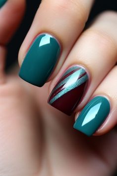 Maroon And Teal Nails, Teal Nail Ideas, Sommer Nails, Nails Teal, Teal Burgundy, Teal Nails, Manicure Nail Designs