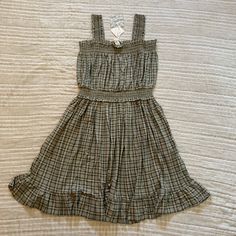 Nwt. Kate Quinn Women’s Winnie Tank Dress In London Plaid Print. Soft And Stretchy Bamboo. Size Small. Casual Dress With Ruffled Straps For Picnic, Casual Prairie Dress With Smocked Bodice For Spring, Summer Plaid Smocked Dress With Ruffles, Cotton Smocked Dress With Ruffles For Picnic, Casual Prairie Dress For Spring Daywear, Spring Casual Smocked Dress For Picnic, Daywear Smocked Dress With Ruffle Hem And Straps, Casual Smocked Dress For Spring Picnic, Casual Cotton Smocked Dress For Picnic