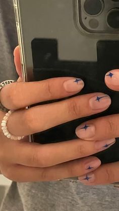 Minimal Nails, Her Nails, Star Nails, Minimalist Nails, روتين العناية بالبشرة, Funky Nails, Dope Nails